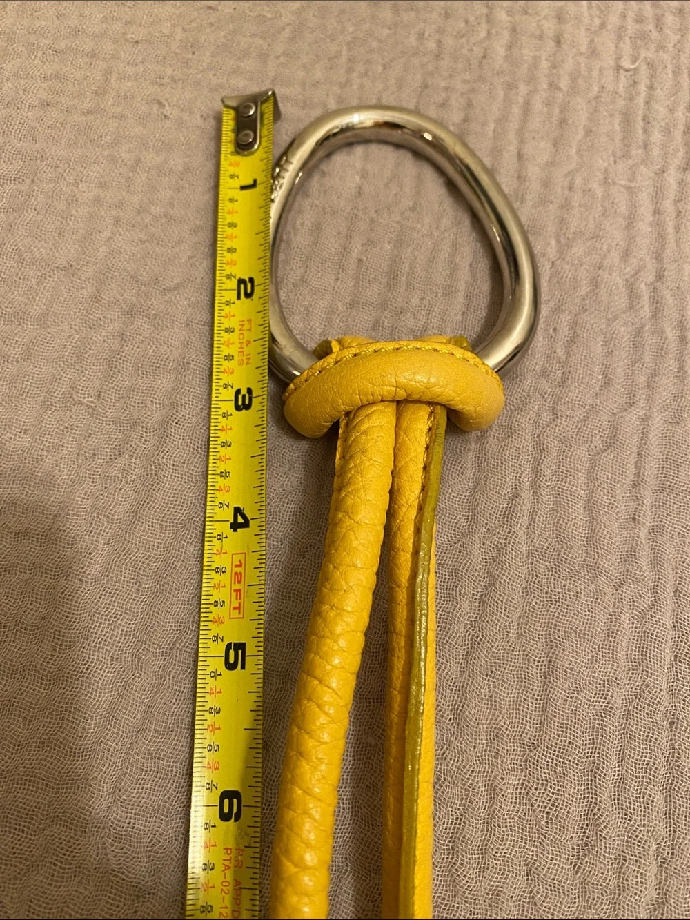 PETER KENT stylish yellow